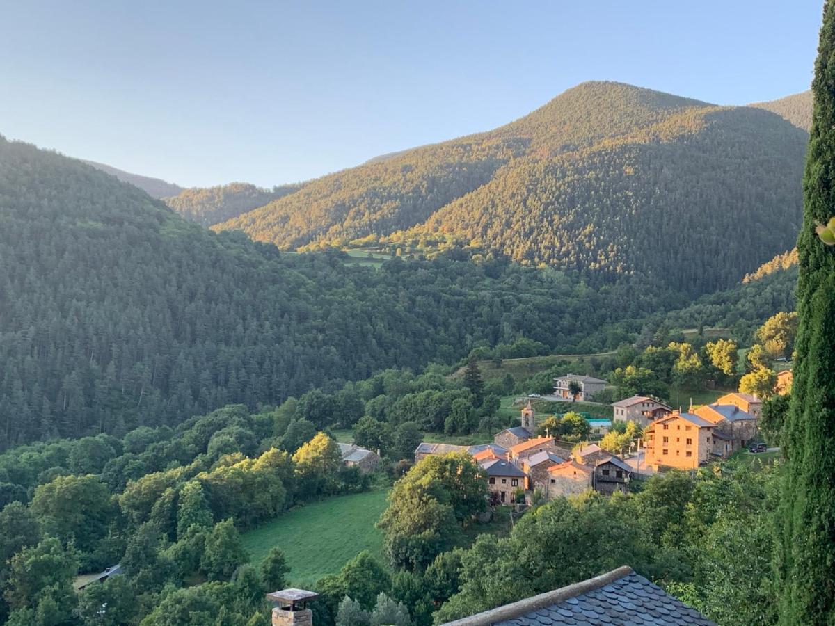 Casa Rural Pirineu Neva Villa Exterior photo