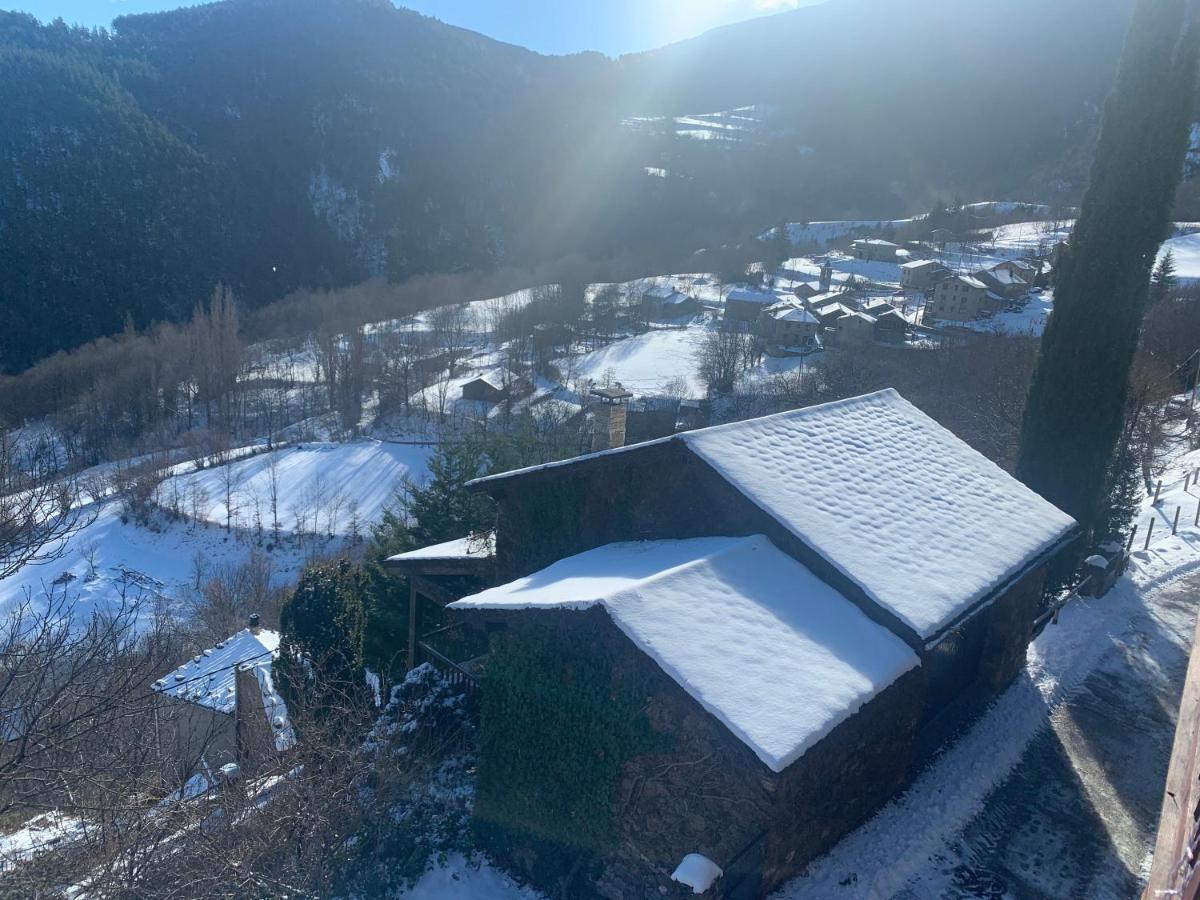 Casa Rural Pirineu Neva Exterior photo